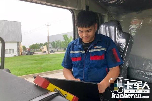 對(duì)聯(lián)合卡車中心庫(kù)庫(kù)存車輛以及存有活塞問(wèn)題隱患的車輛進(jìn)行了一一排查