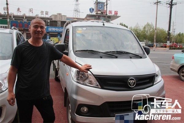 何志恒和他第一輛祥菱物流之星