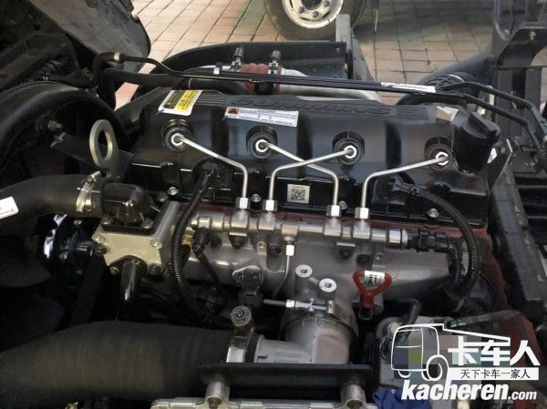 50萬公里無大修的福田康明斯發(fā)動機(jī)