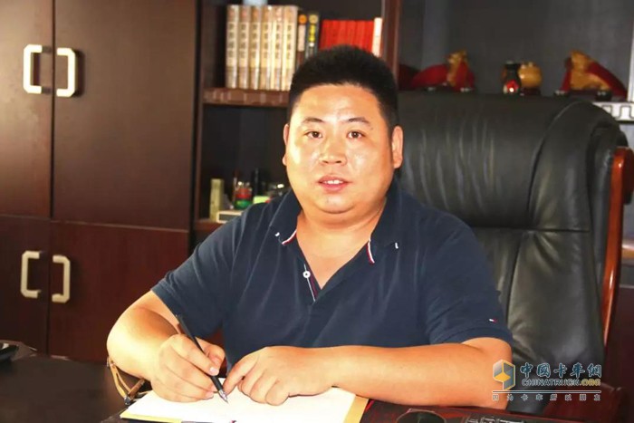 陜汽重卡 渣土車