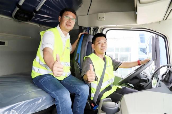 沃爾沃卡車  牽引車