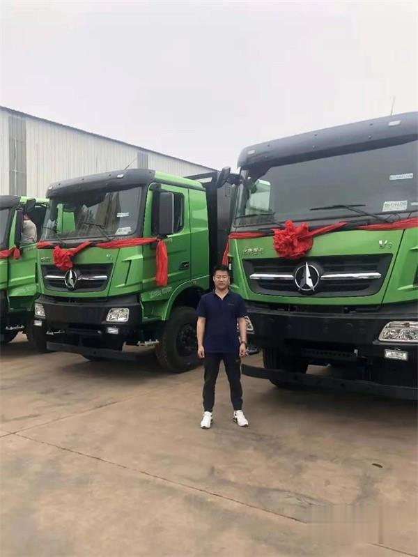 北奔重卡 牽引車