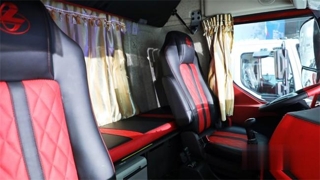 東風(fēng)柳汽乘龍 房車