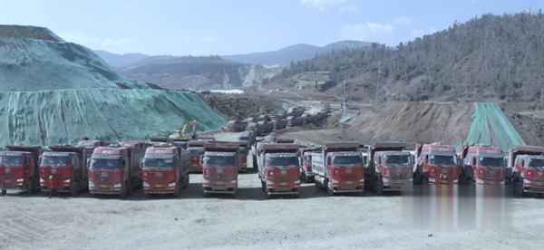 一汽解放  自卸車