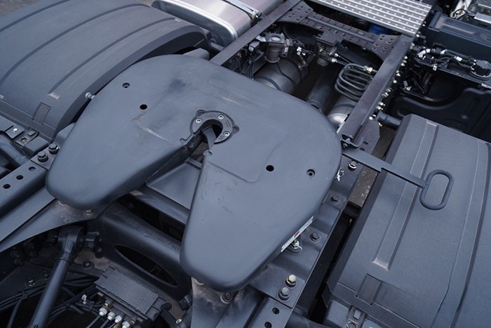 上汽紅巖 杰獅H6牽引車 智能化升級