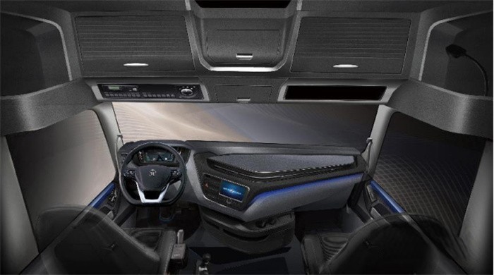 大運(yùn)重卡旗艦V9駕駛室