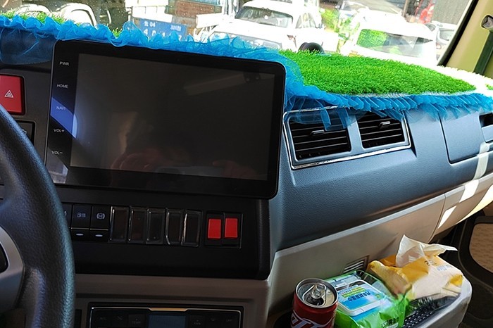 中國(guó)重汽豪沃TX載貨車