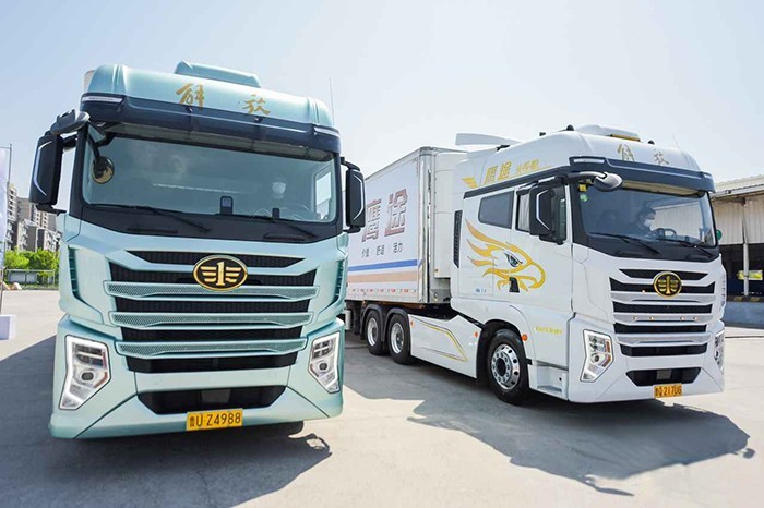 中國公路主干線物流運營實測項目啟動 解放鷹途發(fā)車!