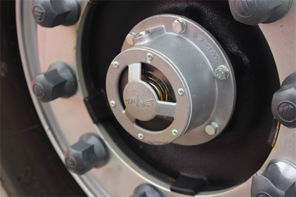 歐曼15L天然氣自動擋重卡