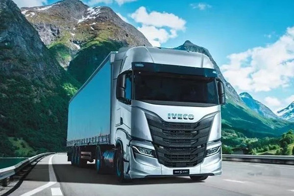 依維柯集團 第二季度業績 業務發展