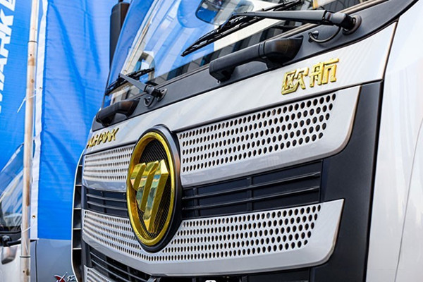 歐航R Pro自動擋中卡2.0版產品前格柵