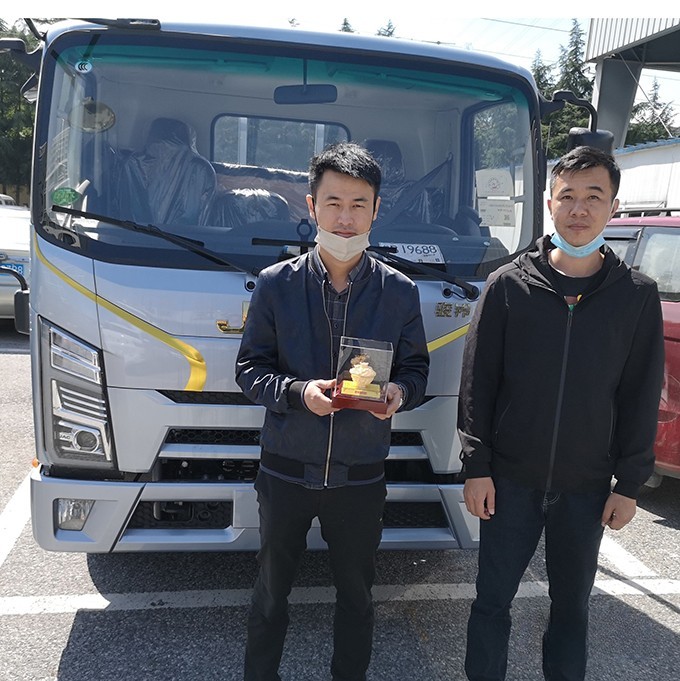 駿鈴汽車,駿鈴V5,駿鈴金飯碗