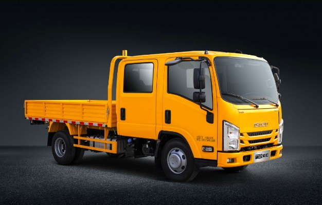 藍牌輕卡的首選 為什么是江西五十鈴翼放EC2.5輕卡？