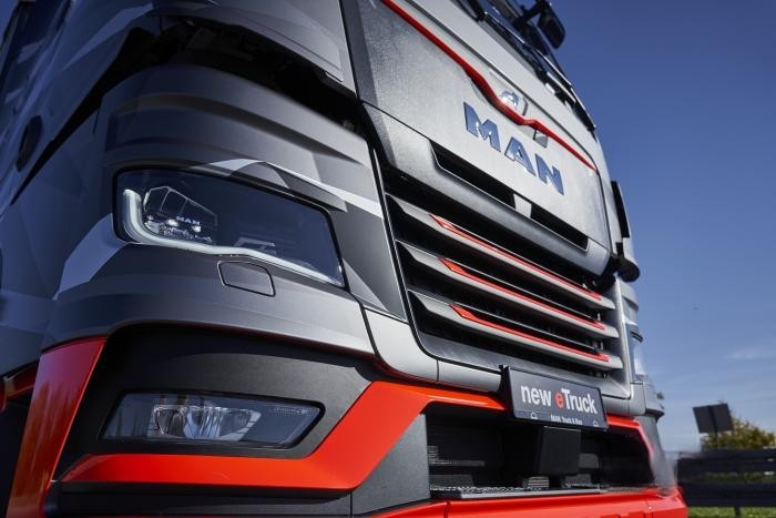 “電”亮未來 曼恩電動卡車助力德鐵信可