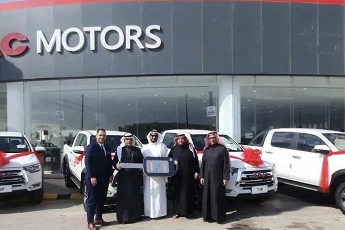 海灣市場開門紅,165臺江淮T8皮卡交付沙特