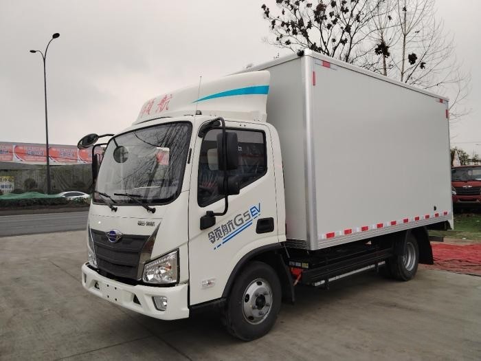 領(lǐng)航卡車推出全新電動輕卡，實拍帶您了解領(lǐng)航G5EV的不凡實力