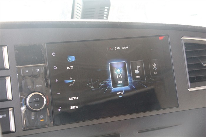 被譽為“資源運輸多面手”，歐曼GTL至尊版強在哪？