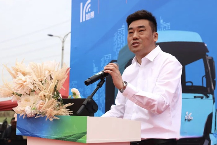 90輛新能源重卡交付成都,長征汽車實現西南市場新突破