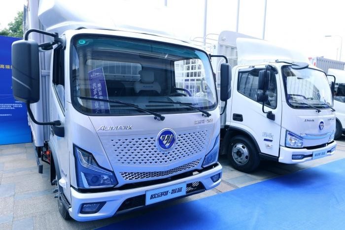 新能源城配首選，歐馬可智藍榮獲“金熊貓”年度銷量車TOP獎！