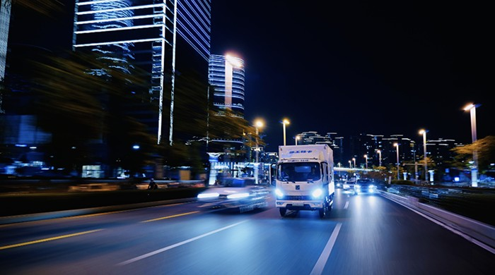 漢馳20萬公里大拆車，看輕卡新“卷王”徹底放飛自我！