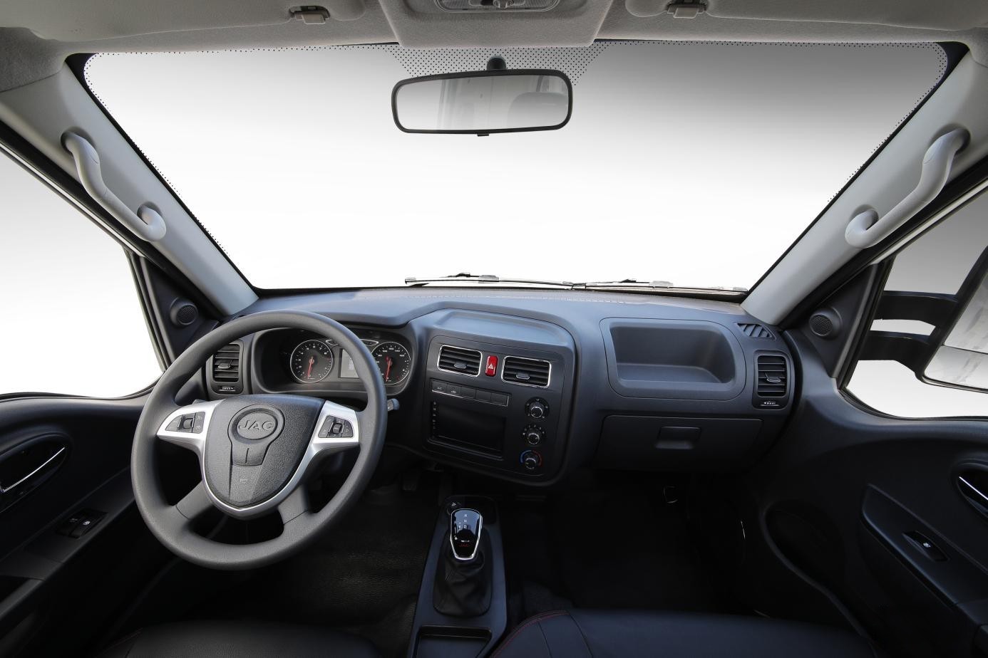 女性卡友的福利,江淮1卡愷達高端自動擋轎卡來了!