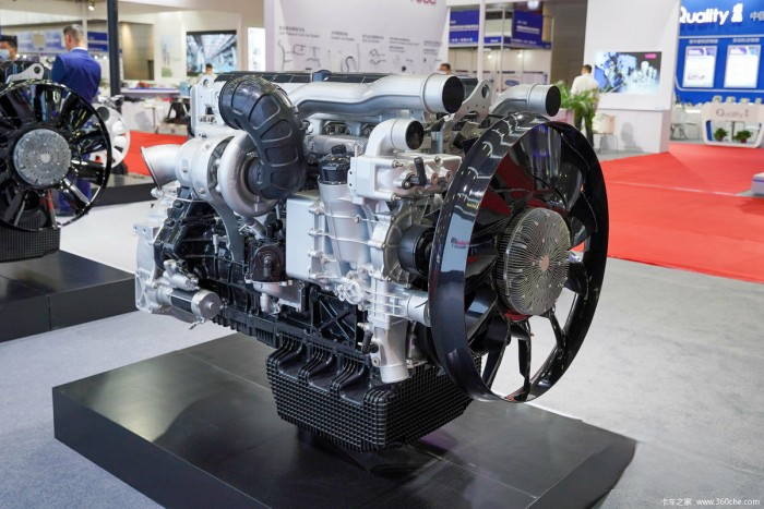 一路向“錢”!就選一汽解放JH6 智尊版610馬力牽引車!