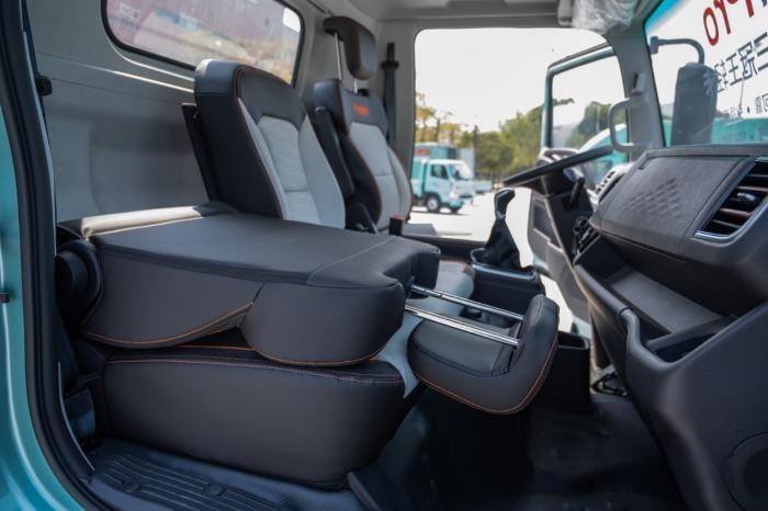 打造“4K”質(zhì)感,“豪車級”奢華內(nèi)飾,奧鈴Pro做了哪些改變?