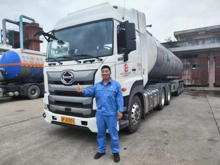 油耗25L 廣汽日野700智臻大馬力版以新價(jià)值贏得老用戶芳心