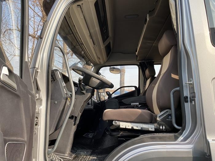 解放青汽JK6 4×2 320馬力大單橋載貨！一身“掙”能量太讓人心動了！