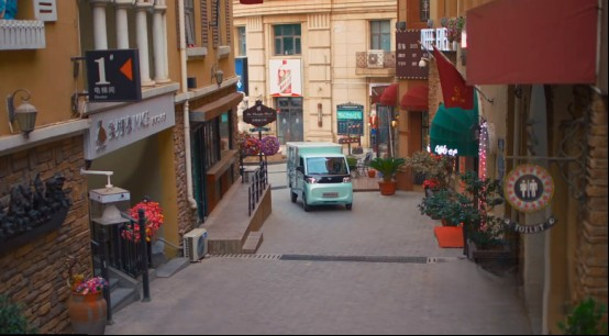 北汽雷馳廣告片新鮮出爐，用愛詮釋“向上的人生”