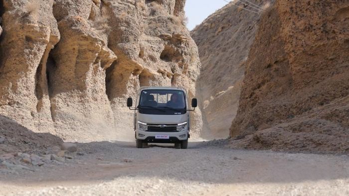 福田領(lǐng)航S1小卡氣體機(jī)“西進(jìn)”張掖,創(chuàng)高效、舒適運(yùn)輸新選擇