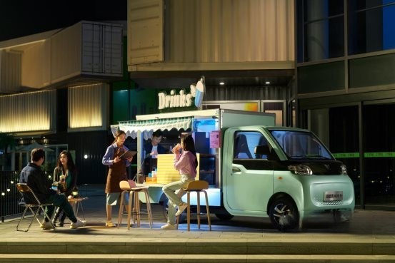 城市煥新顏!北汽雷馳新能源MINI卡打造城市風景線