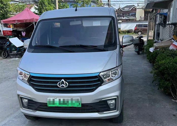 第一次買貨車就選擇了長安跨越,張阿斌選車的方式是信賴!