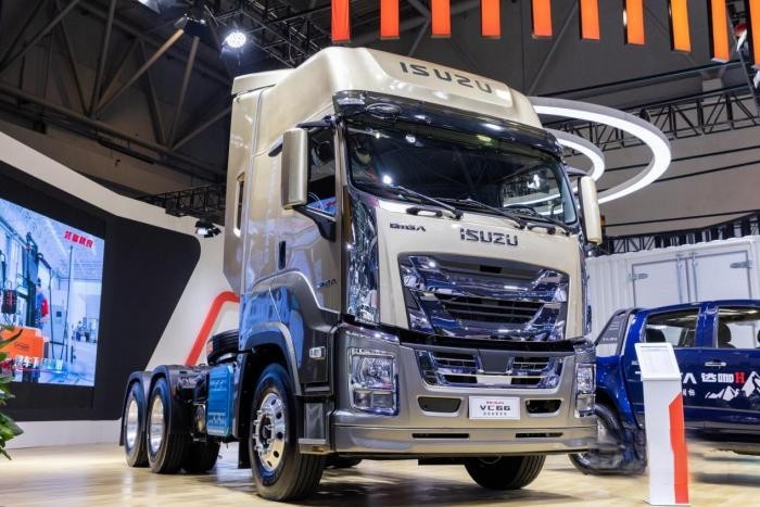 綠擎智享 鈴創未來！慶鈴五十鈴多款精品車型亮相第二十五屆重慶車展