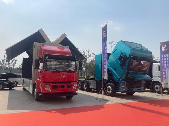 依托氫燃料電池行業二十余載的技術積淀,未勢能源鏈合如果科技打造了“氫能動力 綠智物流一體化應用解決方案”,以“氫先行”驅動綠智物流一體化發展。