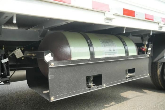 飛碟奧馳V1雙燃料的運(yùn)輸“鈔”能力