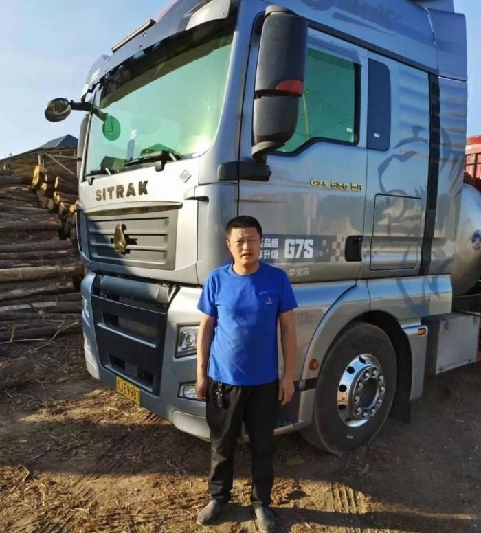 山西武耀云:認定汕德卡燃氣車,聊了兩次就決定買