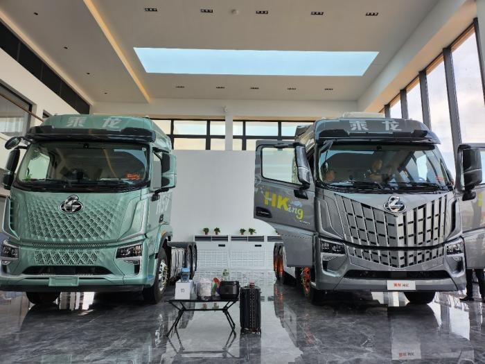 向5.1萬臺沖刺，東風柳汽乘龍2023年半年經銷商會召開！