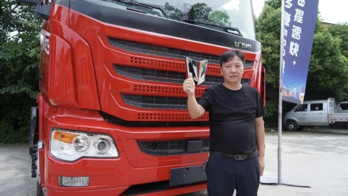 聯(lián)合C9登陸貴州 收獲訂單60臺！卡二代白領(lǐng)計(jì)劃收獲用戶點(diǎn)贊