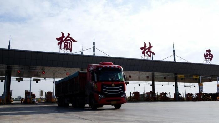 單趟多賺600元,中國重汽豪沃MAX助西北漢子實現賺錢夢!