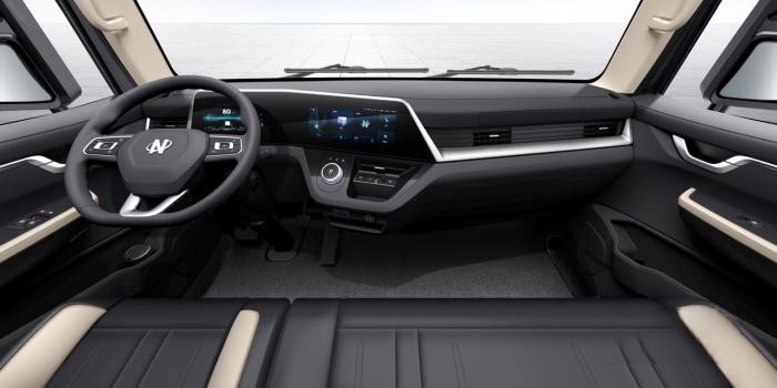 前晨首款全自研產(chǎn)品iC1，開啟智能網(wǎng)聯(lián)新能源商用車3.0時(shí)代