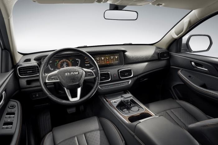 突破10萬級皮卡新標桿 北汽卡路里M7自動擋驚艷上市