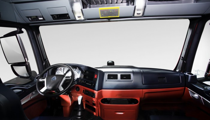 多拉多賺才是硬道理!中國重汽豪沃TX7燃?xì)廛嚾弥乜ㄒI(lǐng)資源運(yùn)輸升級