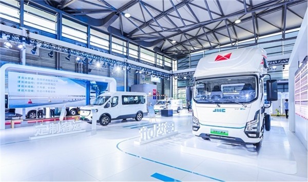 用低碳路線點亮2023服貿會，江鈴樂行繪就綠色高質量發展藍圖