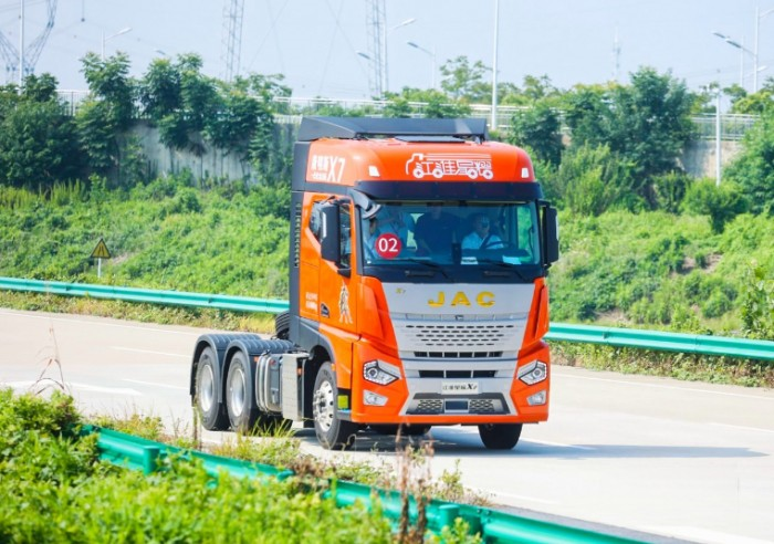 守正創新,且看江淮星耀X7如何破局煥新!