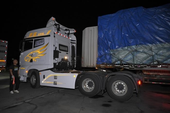 面對每月4萬公里的高強度甩掛運輸,解放鷹途如何實現進口替代?