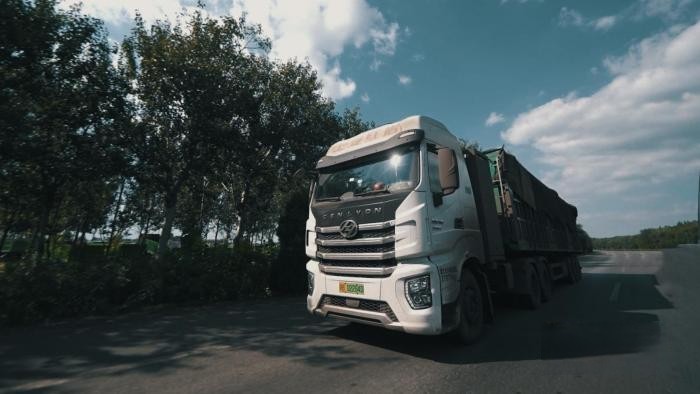 助力唐山用戶綠色轉(zhuǎn)型發(fā)展 上汽紅巖新能源重卡正式批量交付