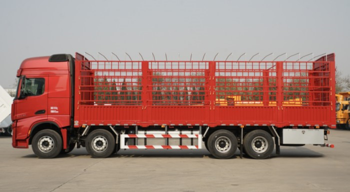 降本多賺！中集陜汽一體化X6000倉(cāng)柵載貨車(chē)打造物流標(biāo)桿