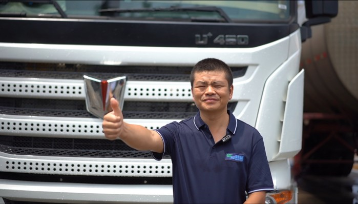 危化運(yùn)輸首選!為何順君12年堅(jiān)持信賴聯(lián)合重卡?