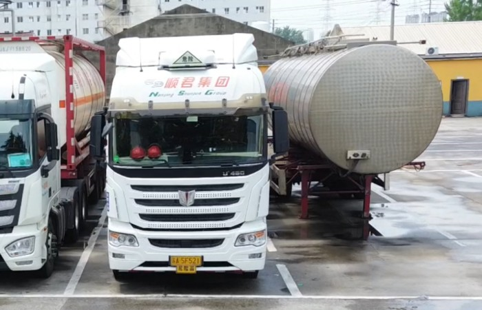 危化運(yùn)輸首選!為何順君12年堅(jiān)持信賴聯(lián)合重卡?